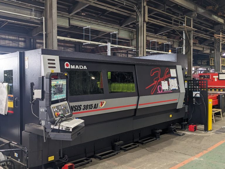 Amada ENSIS 3015AJ 6kW